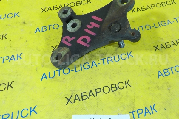 Кронштейн Toyota Dyna, Toyoace Кронштейн    551513-37020