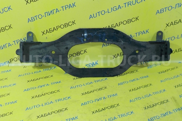 Кронштейн Toyota Dyna, Toyoace Кронштейн    51032-37020