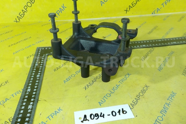 Кронштейн Toyota Dyna, Toyoace 4B Кронштейн 4B 2001  88345-37100