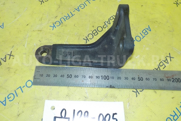 Кронштейн Toyota Dyna, Toyoace 5L Кронштейн 5L 2001  88431-25250