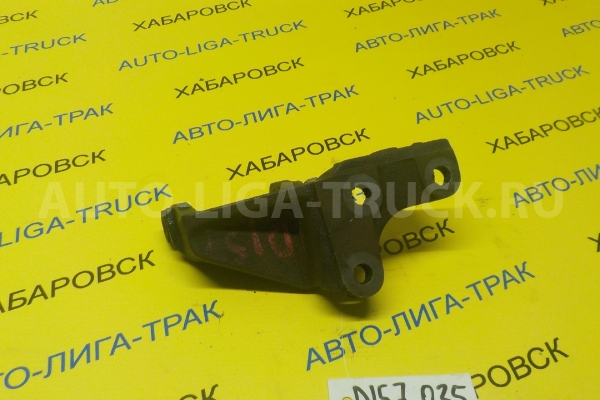 Кронштейн Toyota Dyna, Toyoace B Кронштейн B 1988  88444-36110