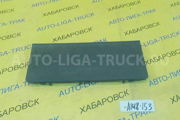 Крышка Nissan Atlas TD27 Крышка TD27 1999  68410-0T000