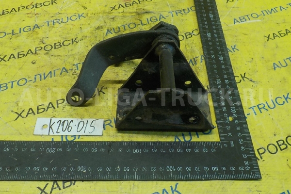 Кулиса Mitsubishi Canter 4D32 Кулиса 4D32 1990  MB486802