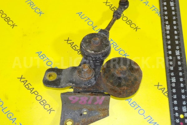 Кулиса Mitsubishi Canter 4M40 Кулиса 4M40 2003 ME697472 Кулиса Mitsubishi Canter 4M40 Кулиса 4M40 2003 ME697472