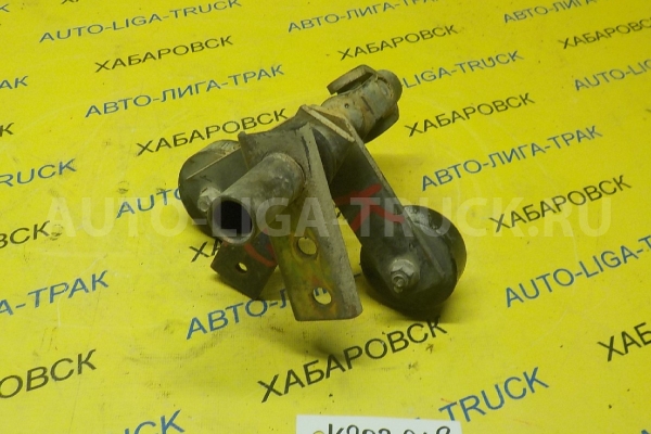 Кулиса Mitsubishi Canter 4M51 Кулиса 4M51 2001 ME697667 Кулиса Mitsubishi Canter 4M51 Кулиса 4M51 2001 ME697667