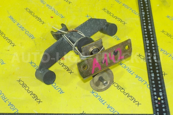 Кулиса Nissan Atlas BD30 Кулиса BD30 1995 34502-1T201 Кулиса Nissan Atlas BD30 Кулиса BD30 1995 34502-1T201