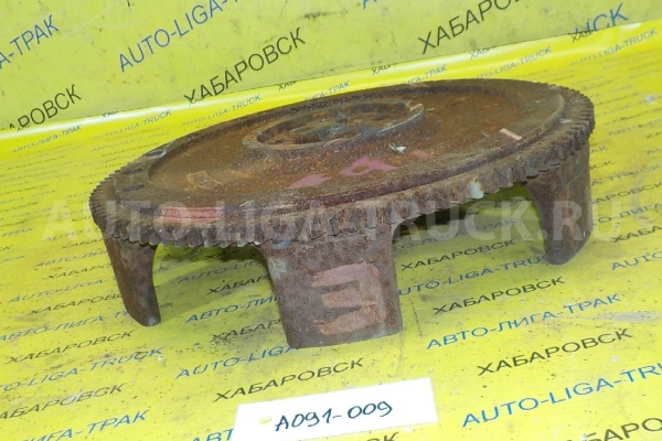 МАХОВИК Nissan Atlas QD32 МАХОВИК QD32 2001  12310-6T310