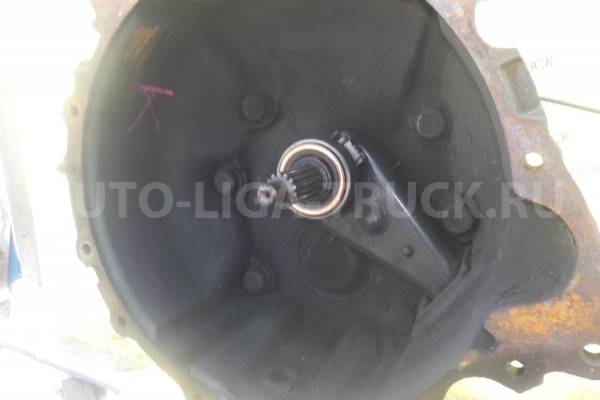 МКПП Mitsubishi Canter 4D32 МКПП 4D32 1990  ME602640