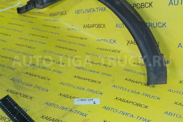 Молдинг Mazda Titan 4HG1 Молдинг 4HG1 2000  W610-51-PC0D