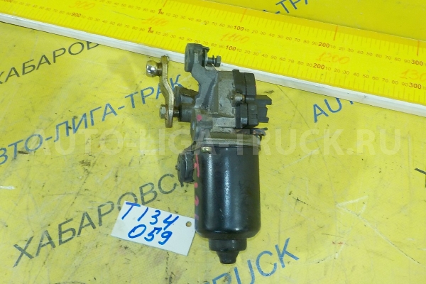 Мотор дворников Mazda Titan 4HF1 Мотор дворников 4HF1 2001  W610-67-340