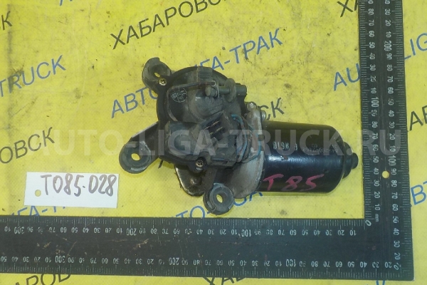 Мотор дворников Mazda Titan 4HF1 Мотор дворников 4HF1 2002  W610-67-340