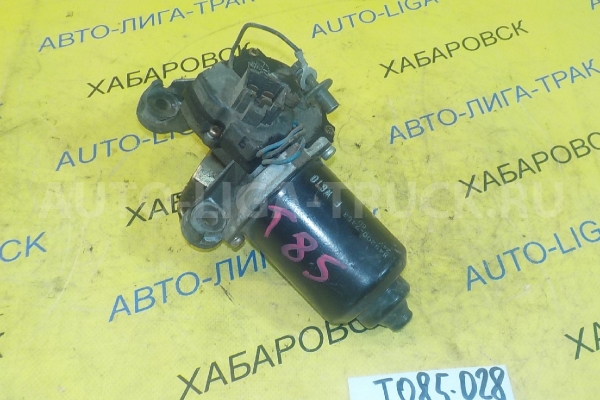 Мотор дворников Mazda Titan 4HF1 Мотор дворников 4HF1 2002  W610-67-340