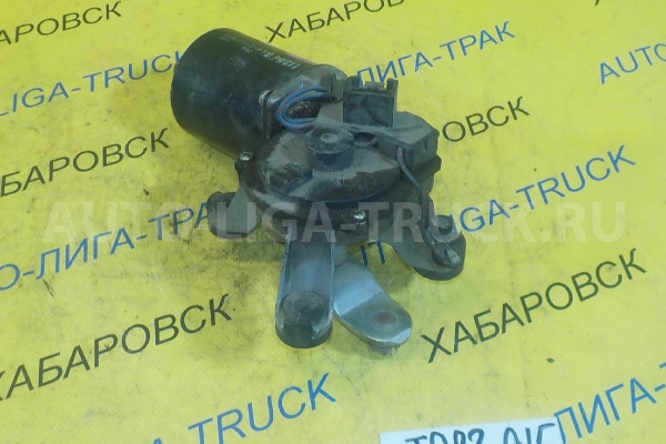 Мотор дворников Mazda Titan 4HG1 Мотор дворников 4HG1 2002  W611-67-340A