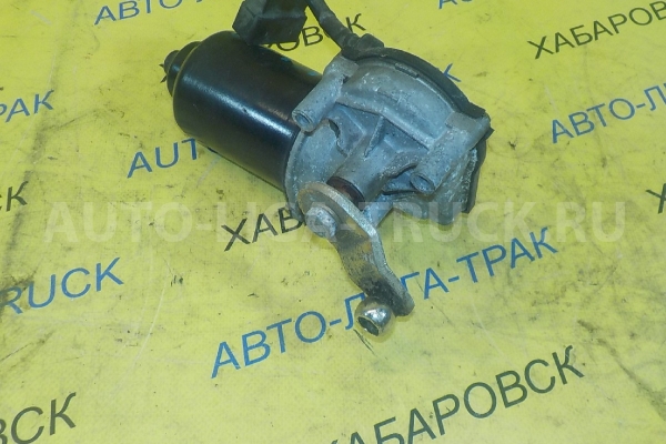 Мотор дворников Mitsubishi Canter 4D32 Мотор дворников 4D32 1989  MB302224