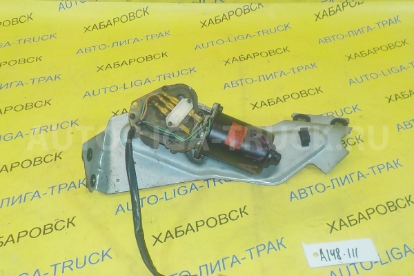 Мотор дворников Nissan Atlas TD27 Мотор дворников TD27 1999  28810-5T000