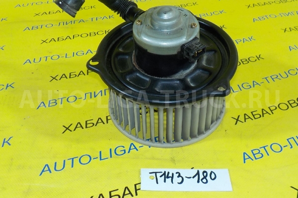 Мотор печки Mazda Titan 4HG1 Мотор печки 4HG1 2000  W611-61-B10