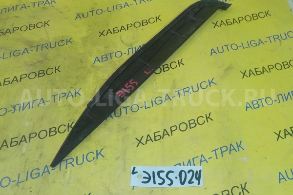 Накладка двери Isuzu Elf 4HG1 Накладка двери 4HG1 2000  8-97852-129-2