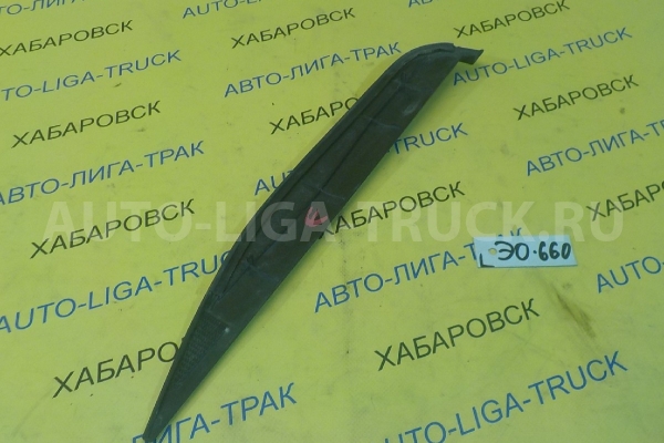 Накладка двери Isuzu Elf Накладка двери    8-97852-129-2