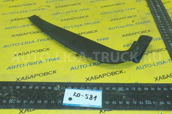 Накладка двери Mitsubishi Canter Накладка двери MC142743 Накладка двери Mitsubishi Canter Накладка двери MC142743