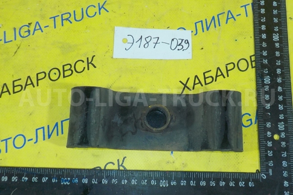 Накладка на рессору Isuzu Elf 4HJ1 Накладка на рессору 4HJ1 2004  8-94128-484-3