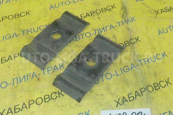 Накладка на рессору Mitsubishi Canter 4M51 Накладка на рессору 4M51 2003  MB161540