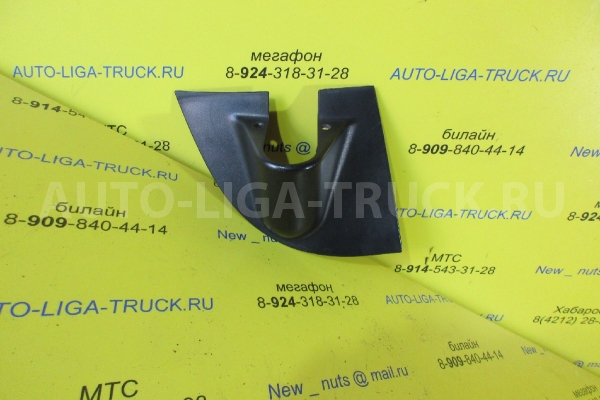 накладка на стойку зеркала Mitsubishi Canter 4M40 накладка на стойку зеркала 4M40 1996 MC140756 накладка на стойку зеркала Mitsubishi Canter 4M40 накладка на стойку зеркала 4M40 1996 MC140756