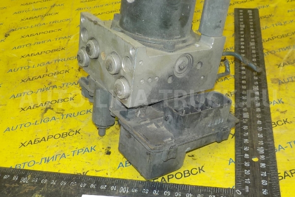 Насос ABS Isuzu Elf Насос ABS    8-97252-165