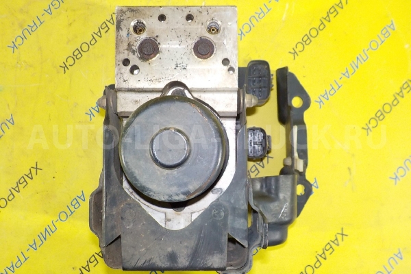 Насос ABS Toyota Dyna, Toyoace S05C Насос ABS S05C 2001  44540-37010