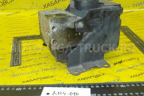 Насос ABS Toyota Dyna, Toyoace S05D Насос ABS S05D 2002  44540-37010