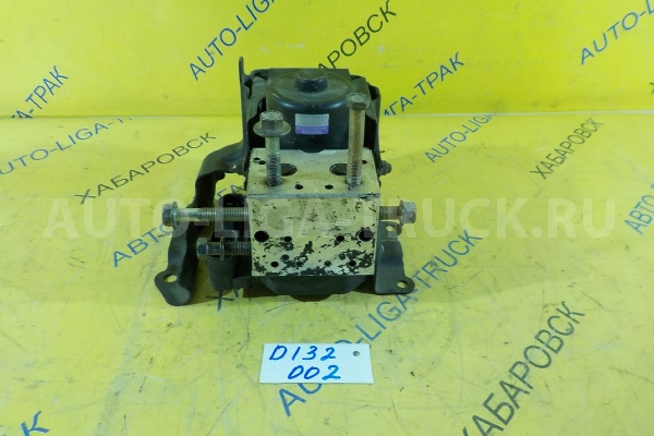 Насос ABS Toyota Dyna, Toyoace S05D Насос ABS S05D 2003  44050-37010