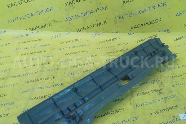 Порожек багажника Honda CR-V RD1  Обшивка    84640-S10-000ZA