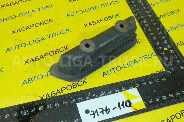 Обшивка двери Isuzu Elf 4JG2 Обшивка двери 4JG2   8-97852-669-3