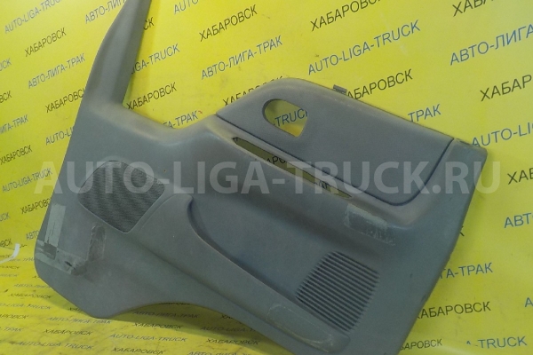 Обшивка двери Mazda Titan Обшивка двери    W631-68-420E