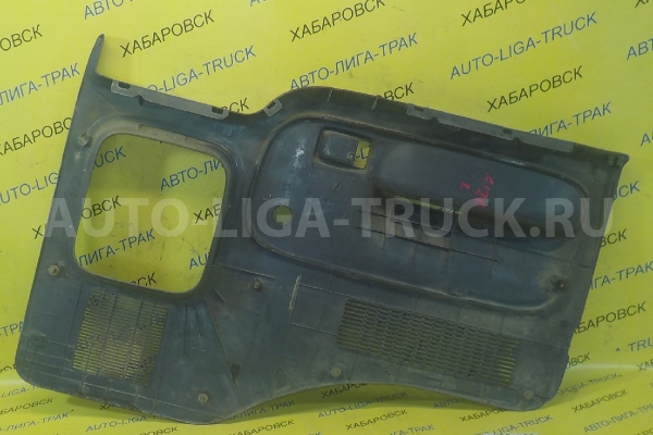 Обшивка двери Nissan Atlas TD27 Обшивка двери TD27 1997  80901-0T000