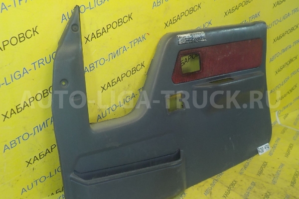 Обшивка двери Toyota Dyna, Toyoace Обшивка двери 67610-37010 Обшивка двери Toyota Dyna, Toyoace Обшивка двери 67610-37010
