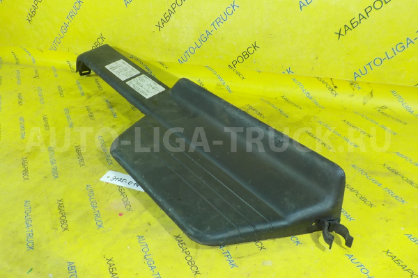 Обшивка Isuzu Elf Обшивка    8-97856-660-3