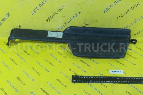 Обшивка Isuzu Elf Обшивка    8-97856-660-3