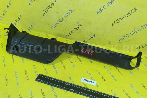 Обшивка Isuzu Elf Обшивка    8-97856-660-3