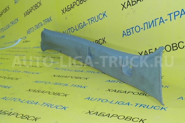 Обшивка Mazda Titan 4HG1 Обшивка 4HG1 2002  W631-68-170