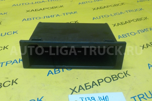 Обшивка Mazda Titan TF Обшивка TF 2001 W611-66-9M0 Обшивка Mazda Titan TF Обшивка TF 2001 W611-66-9M0