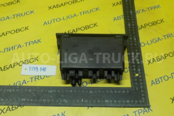 Обшивка Mazda Titan TF Обшивка TF 2001 W611-66-9M0 Обшивка Mazda Titan TF Обшивка TF 2001 W611-66-9M0