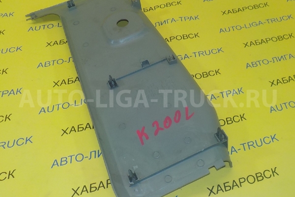 Обшивка Mitsubishi Canter 4D33 Обшивка 4D33 1999  MC139121