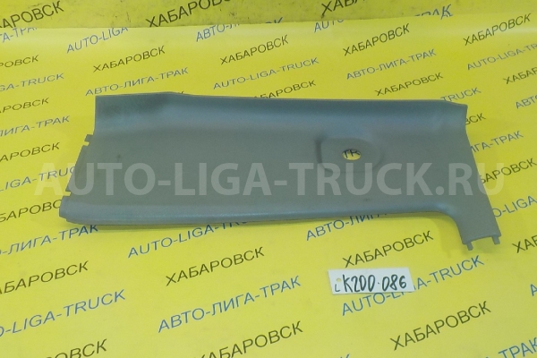 Обшивка Mitsubishi Canter 4D33 Обшивка 4D33 1999  MC139121