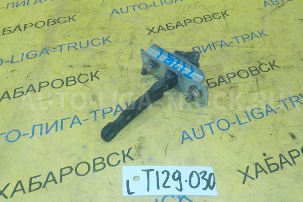 Ограничитель двери Mazda Titan 4HG1 Ограничитель двери 4HG1 2003  W611-58-270B