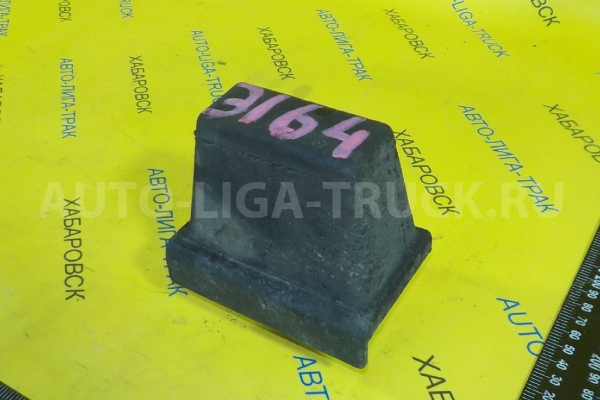 Отбойник Isuzu Elf 4HF1 Отбойник 4HF1 1996  8-94379-470-0