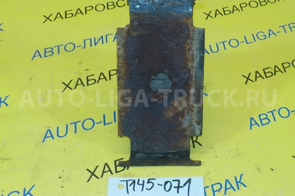 Отбойник Mazda Titan TF Отбойник TF 1996 W023-28-320 Отбойник Mazda Titan TF Отбойник TF 1996 W023-28-320