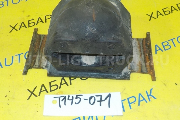 Отбойник Mazda Titan TF Отбойник TF 1996 W023-28-320 Отбойник Mazda Titan TF Отбойник TF 1996 W023-28-320
