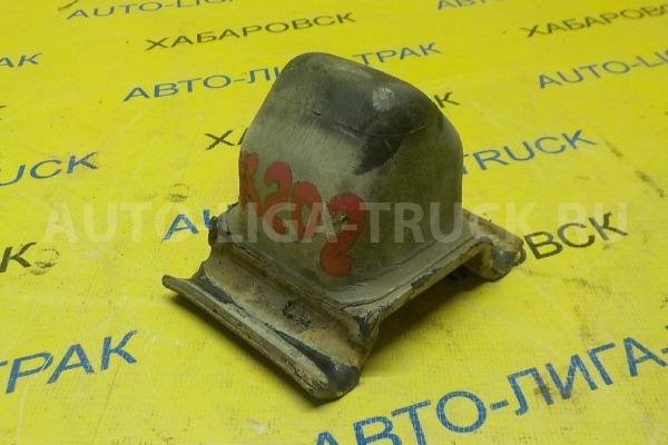 Отбойник Mitsubishi Canter 4M51 Отбойник 4M51 2001  MC110180