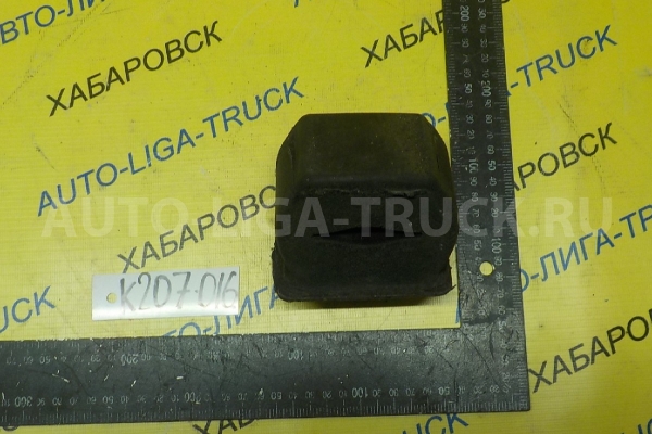 Отбойник Mitsubishi Canter 4M51 Отбойник 4M51 2000  MB161440