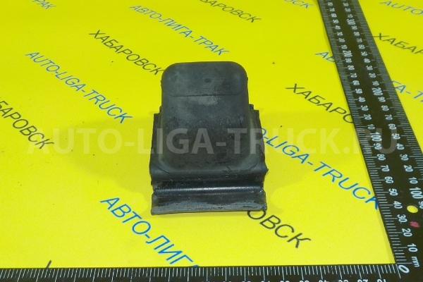 Отбойник Mitsubishi Canter 4M51 Отбойник 4M51 2000  MC110180